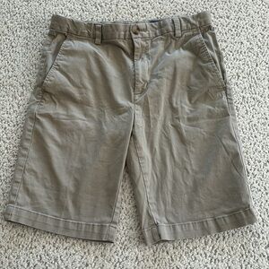 Vineyard Vines Boy’s 9” Breaker Short in Khaki Size 16